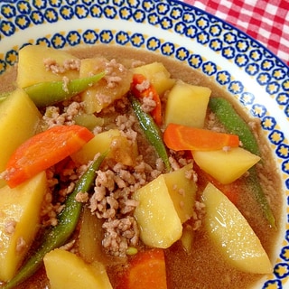 カレー風味の肉じゃが風☆